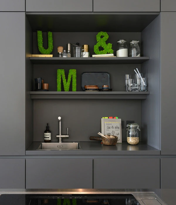 StyleGREEN Sonderzeichen 'Und' Aus Islandmoos, Ca. B20/H25/T3,5 Cm 4 StyleGREEN Sonderzeichen 'Und' Aus Islandmoos, Ca. B20/H25/T3,5 Cm – Bild 2